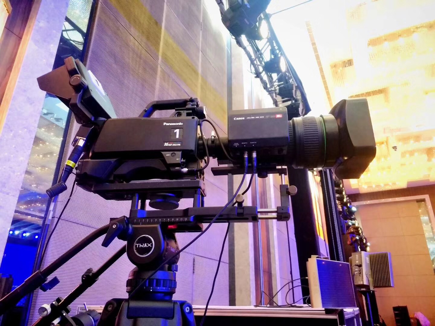 濟南專業影視制作、會議攝像與導播服務